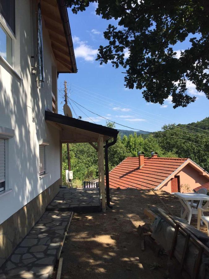 Ferienwohnung Stari Hrast 1 Prolomska Banja Exterior foto